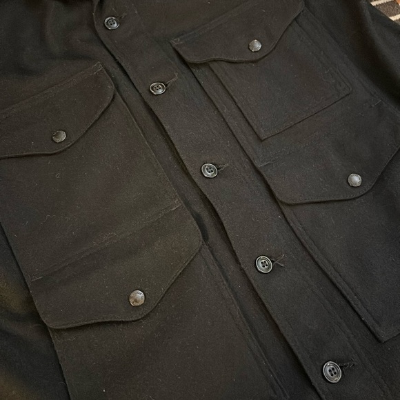 ๐บ๐ธ Filson Seattle Wool Cruiser Black - Picture 5 of 9